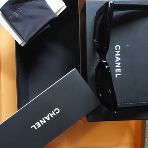 AUTHENIC CHANEL Black Sunglasses
